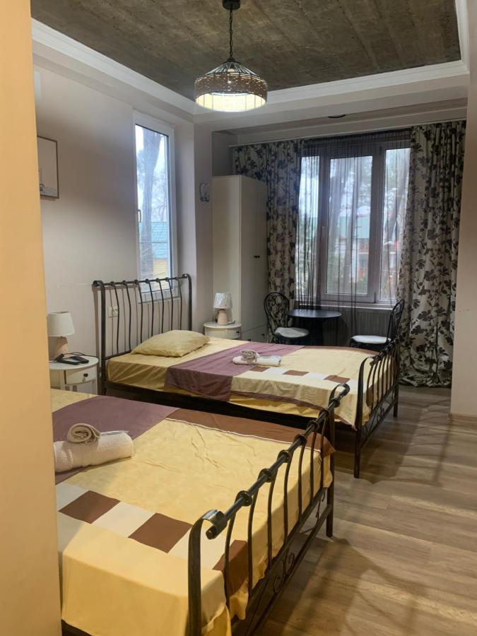 Hotel Mana-Mana Grigoleti Esterno foto