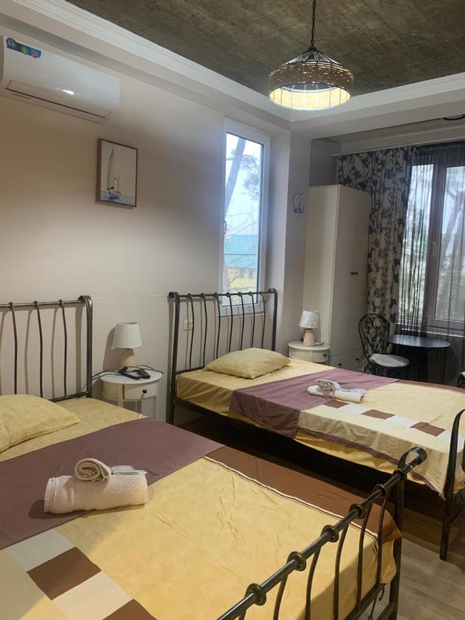 Hotel Mana-Mana Grigoleti Esterno foto